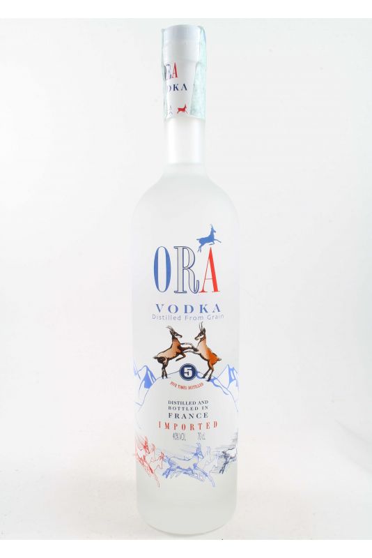 Ora Vodka Ml. 700 - Divine Golosità Toscane Ora Vodka Ml. 700 - Divine Golosità Toscane
